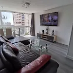 Piso דירה *